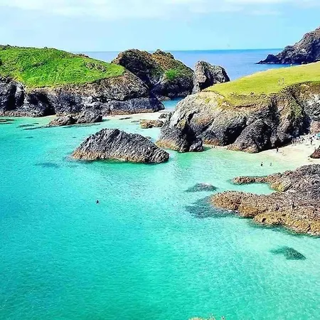 Sail Loft - Large Double Room, Bathroom And Lounge 2 Miles From Appartement Padstow